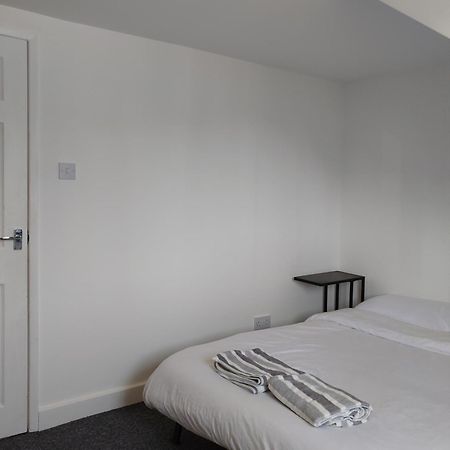 Joyful Room Рейнхем Екстер'єр фото